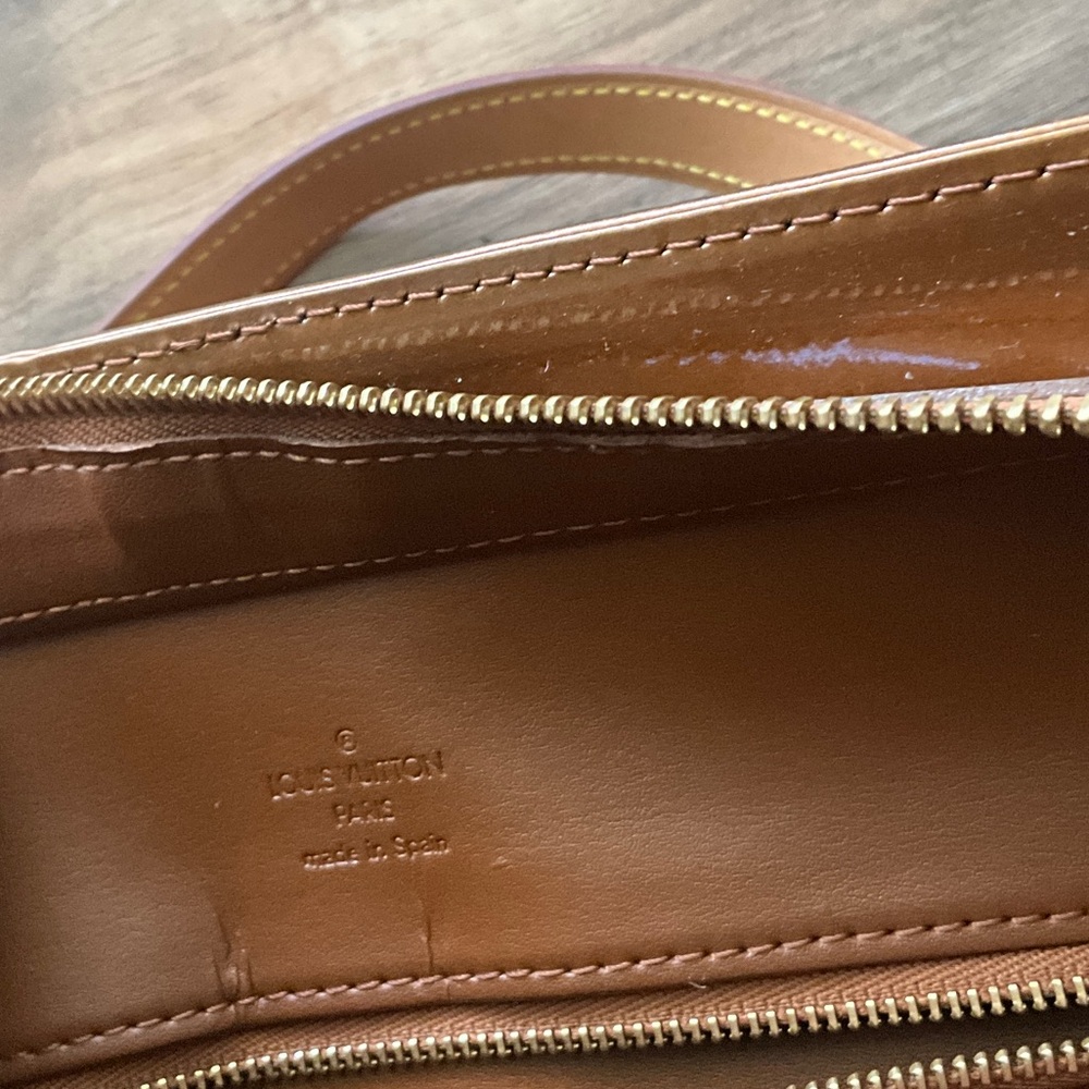 Louis Vuitton Houston Tote Bronze Leather
Monogram Vernis - Picture 6 of 10